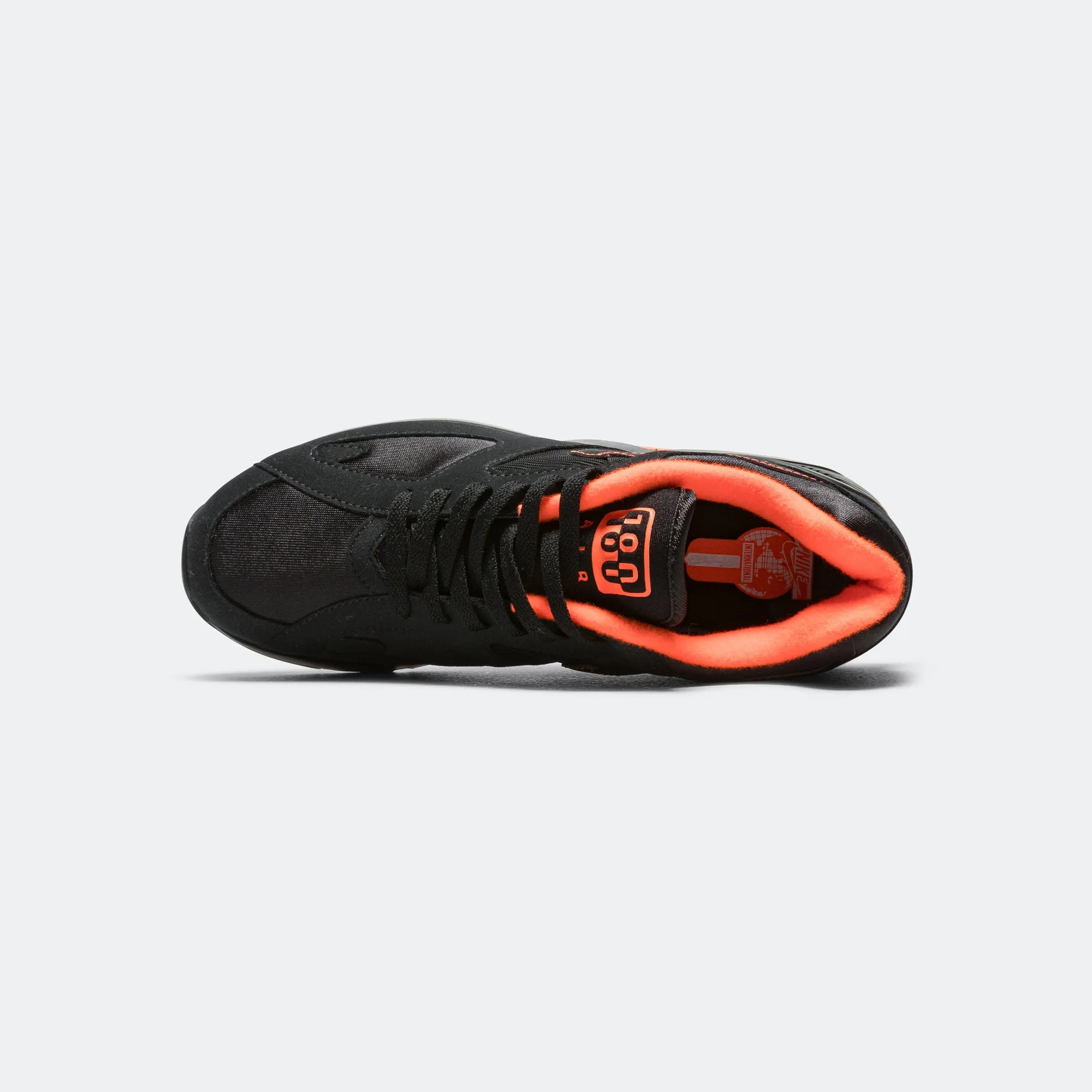 Air 180 - Black/Hyper Crimson