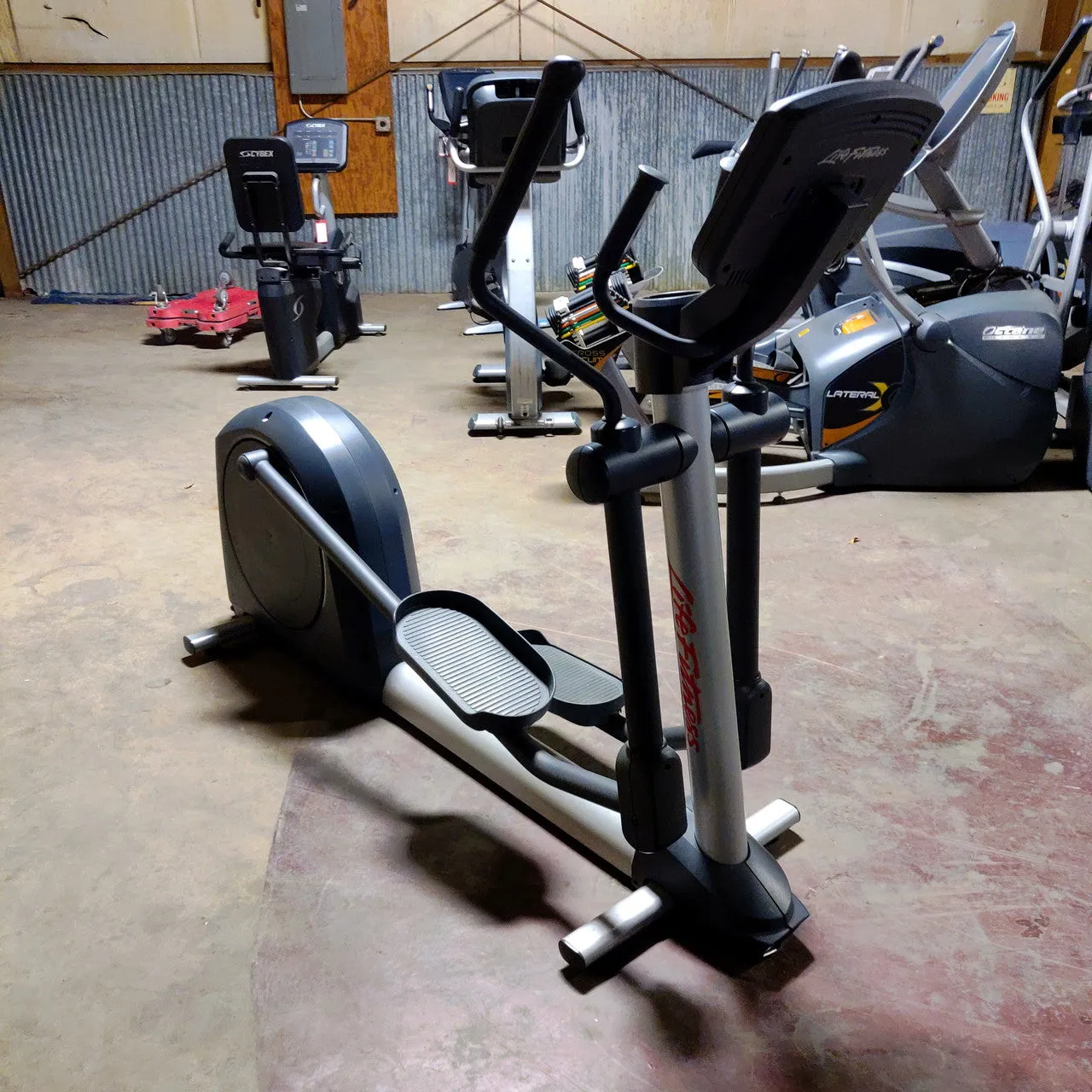 Life Fitness Elliptical Activate Series