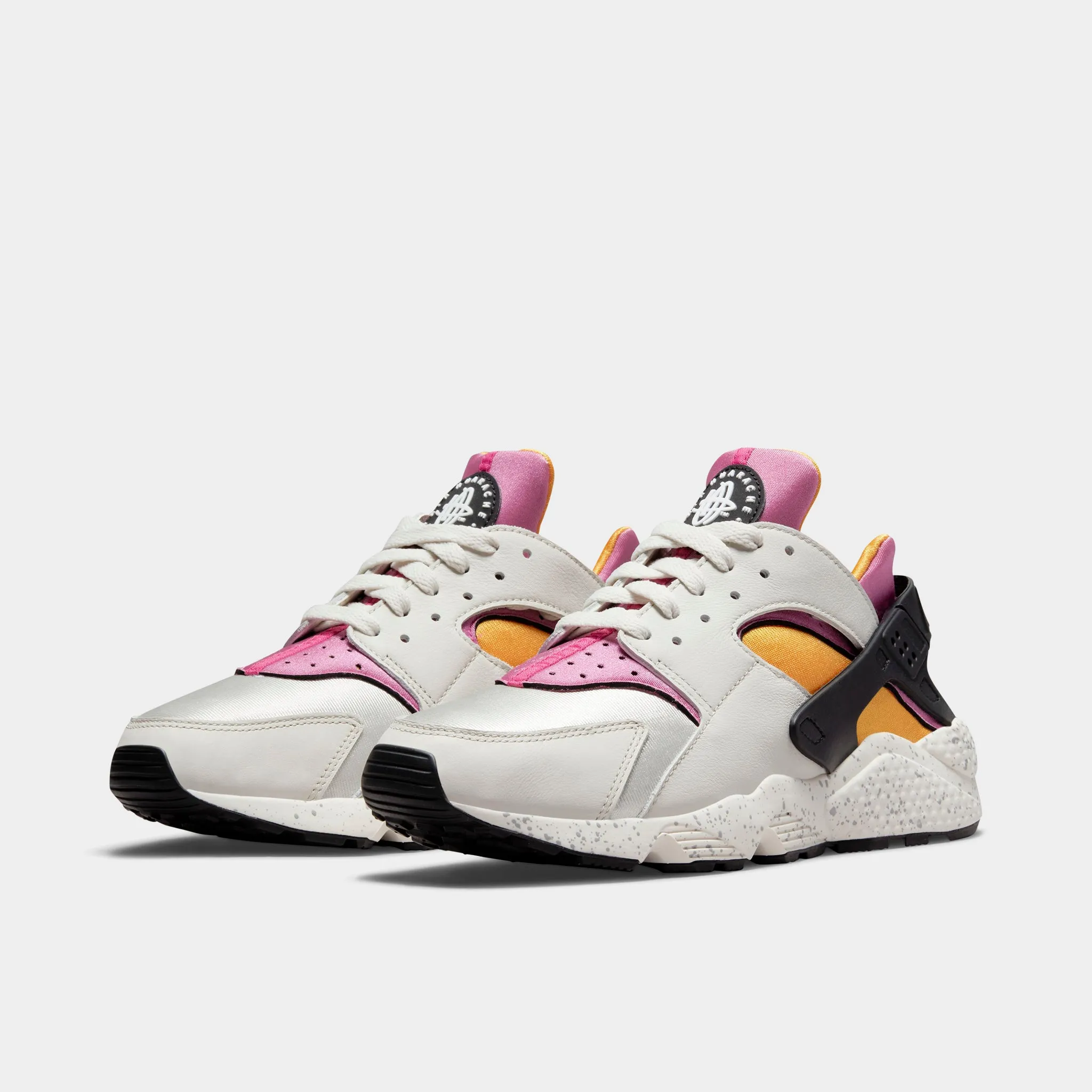 Nike Air Huarache Light Bone / Lethal Pink - University Gold