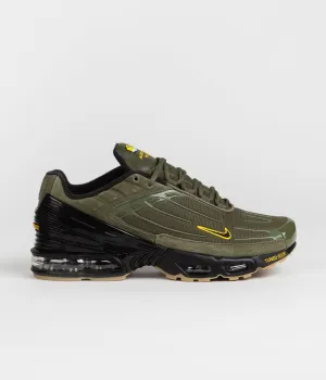 Nike Air Max Plus 3 Shoes - Medium Olive / Black - University Gold