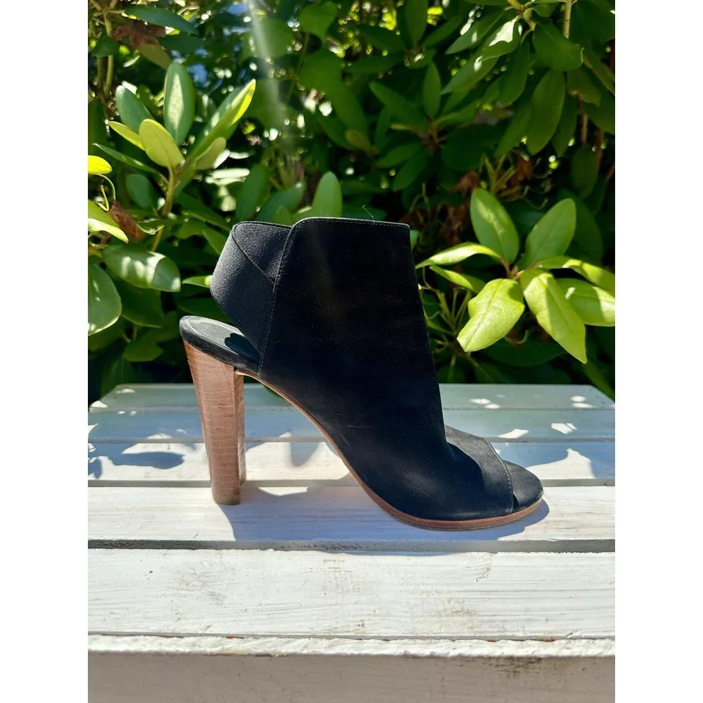 Stuart Weitzman Crossover Ankle Booties - Size 6