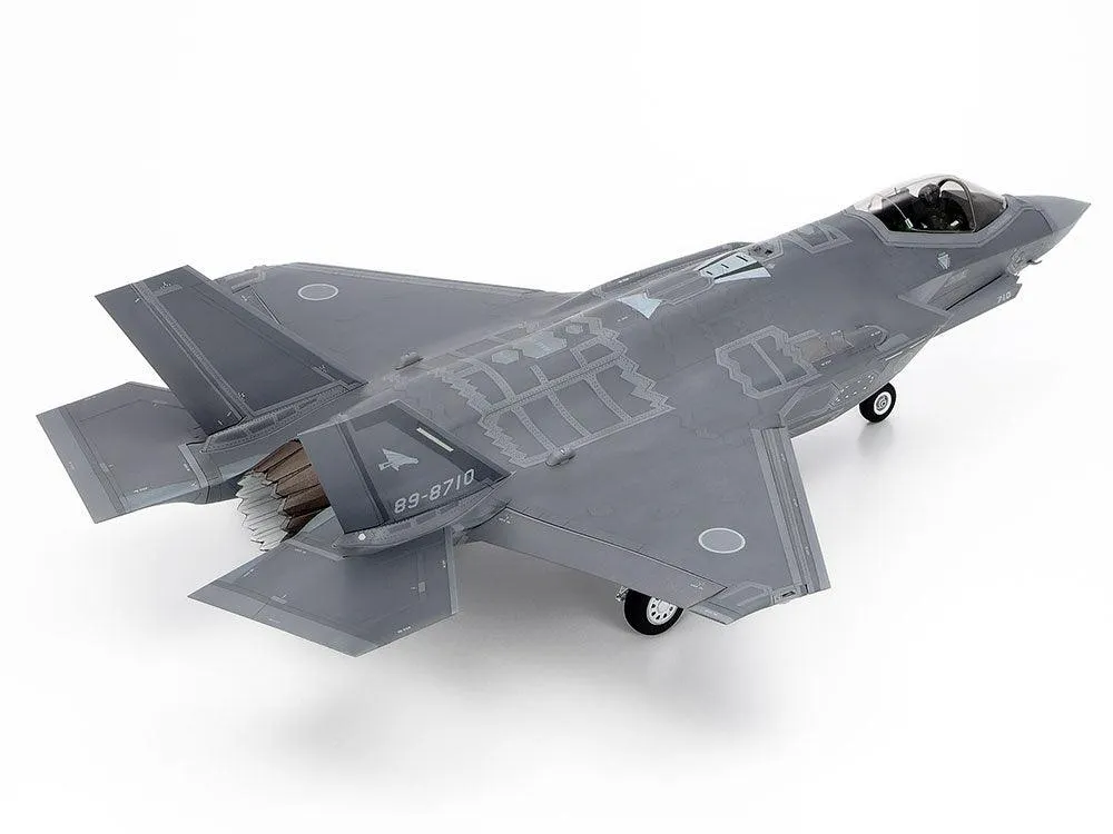 Tamiya 61124 Lockheed Martin F-35A Lightning II 1/48 Model Kit