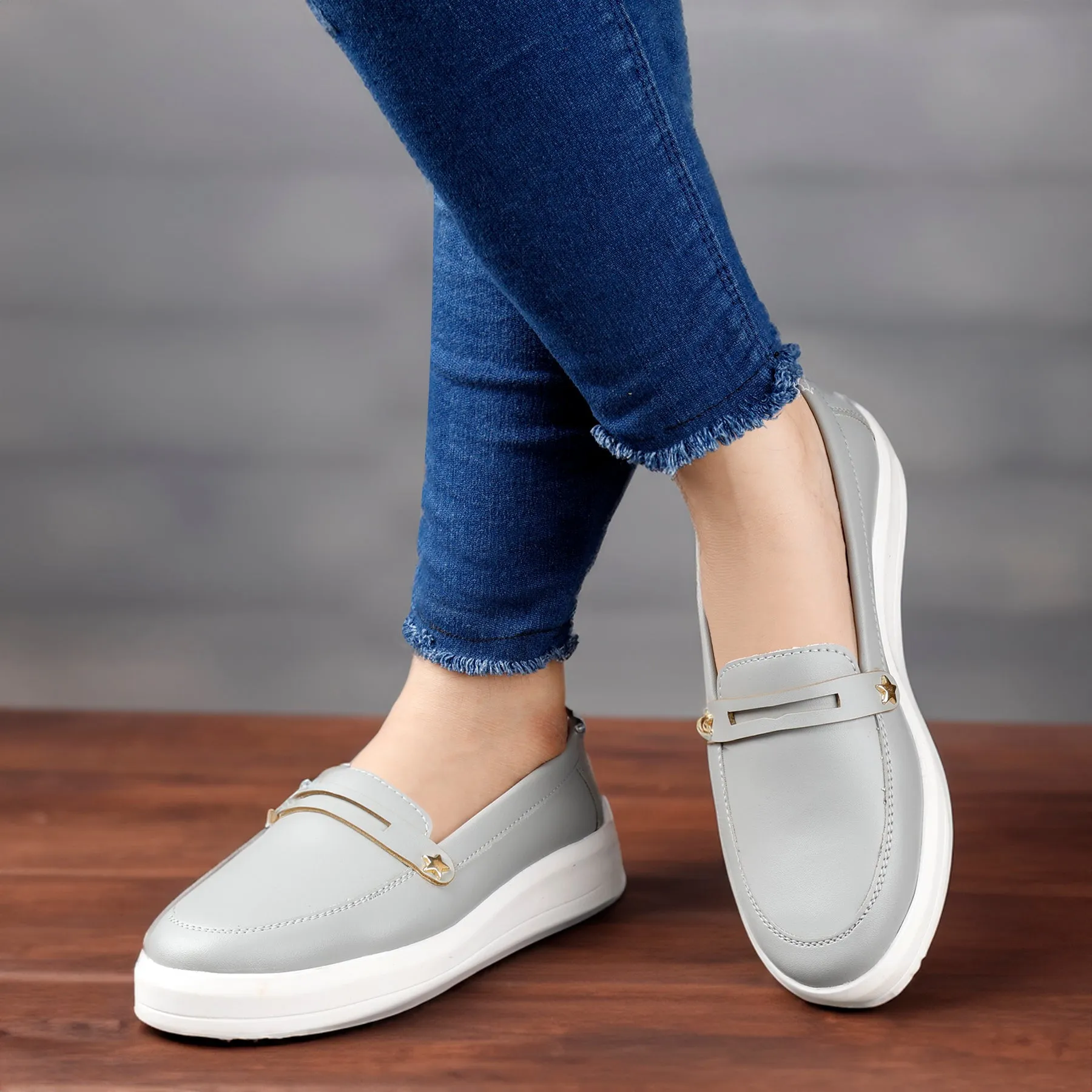 Ultra Comfortable and Trendiest Women Loafers