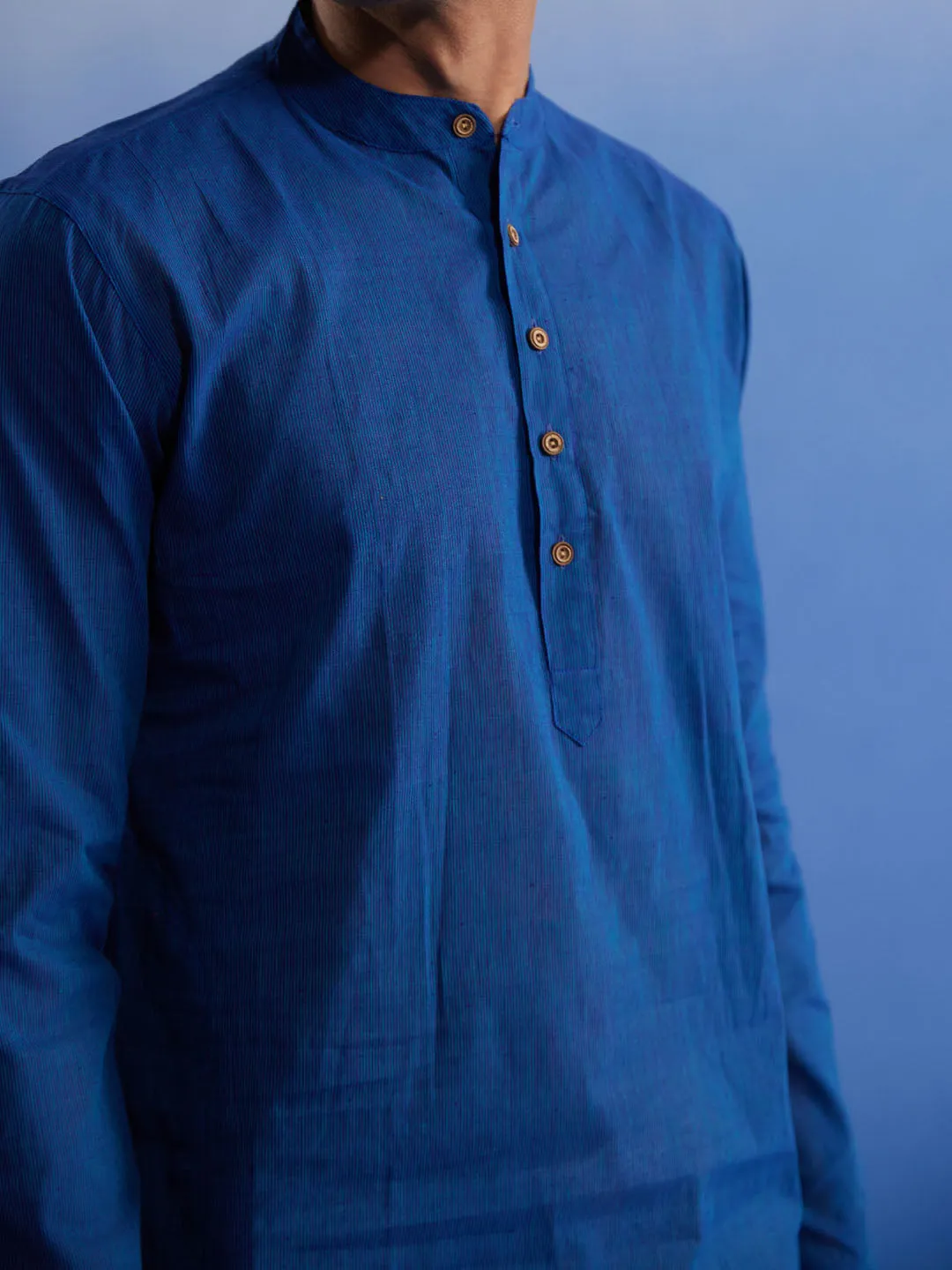 VASTRAMAY Blue Handloom Cotton Kurta Pyjama