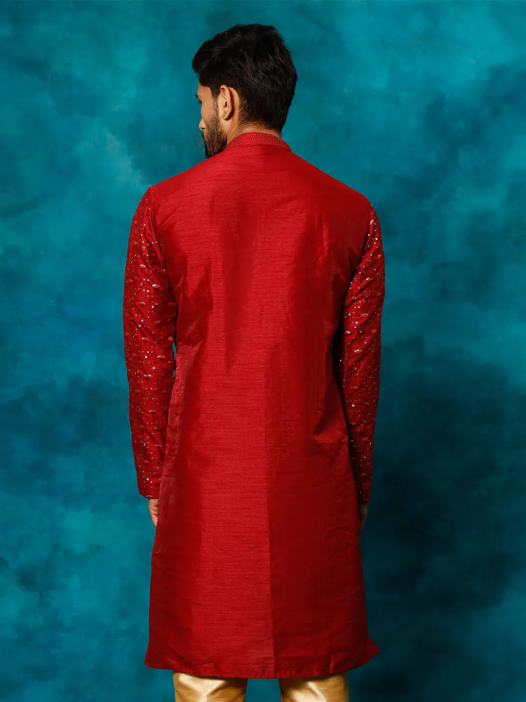 Vastramay Men's Maroon Silk Embellished Kurta