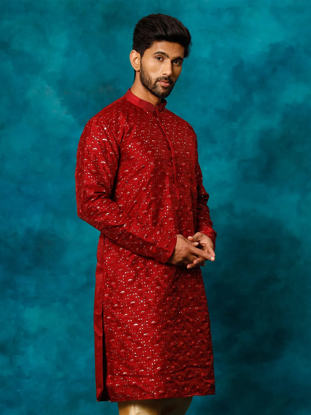 Vastramay Men's Maroon Silk Embellished Kurta