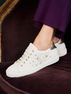 Virevolte Vegan Leather Embroidered Sneakers | Cinnamon